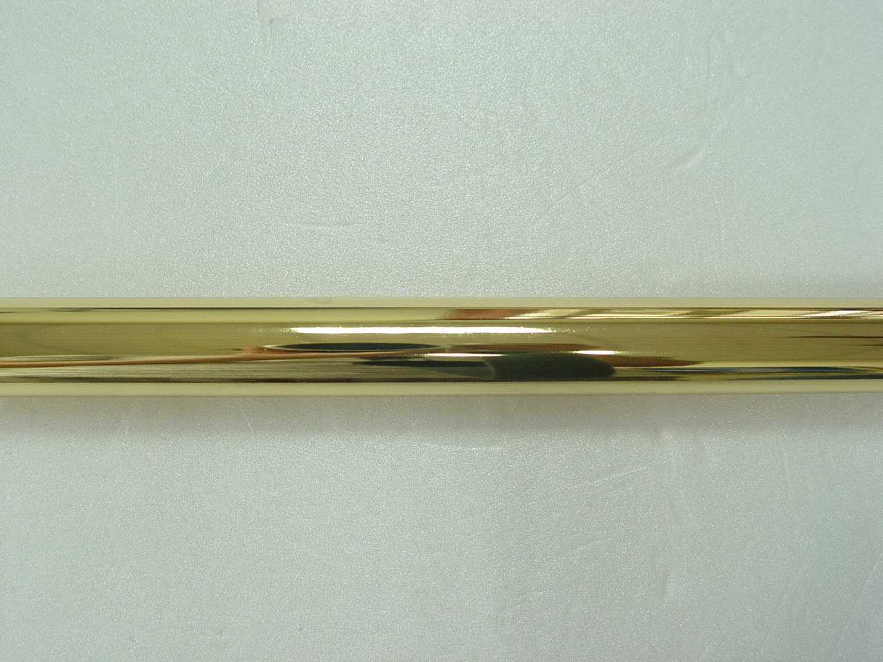 Bright Brass Metal Curtain Rod - bright_brass_curtain_rod_made_of_iron